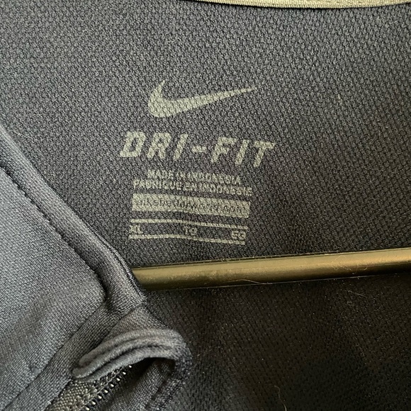 Men’s, dri-fit, Nike, XL, zip up. Chicago marathon, jacket. Fitness, athletic - Picture 6 of 7